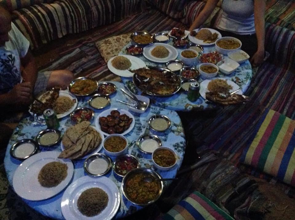 Sebaii Camp السباعى كامب شاطئ الترابين بجوار ويت بالس Hostel Nuweiba` Buitenkant foto
