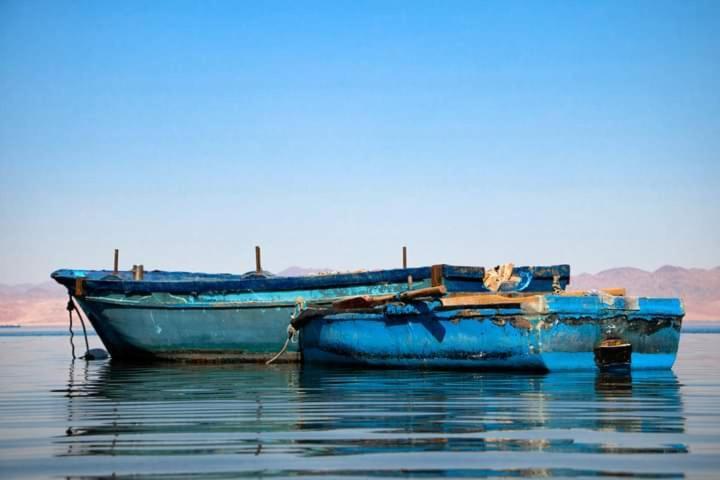 Sebaii Camp السباعى كامب شاطئ الترابين بجوار ويت بالس Hostel Nuweiba` Buitenkant foto